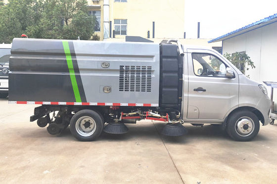 3CBM Gasoline Type Street Road Sweeper Lorry Vehicle